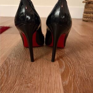 Elegant Black Stiletto Heels